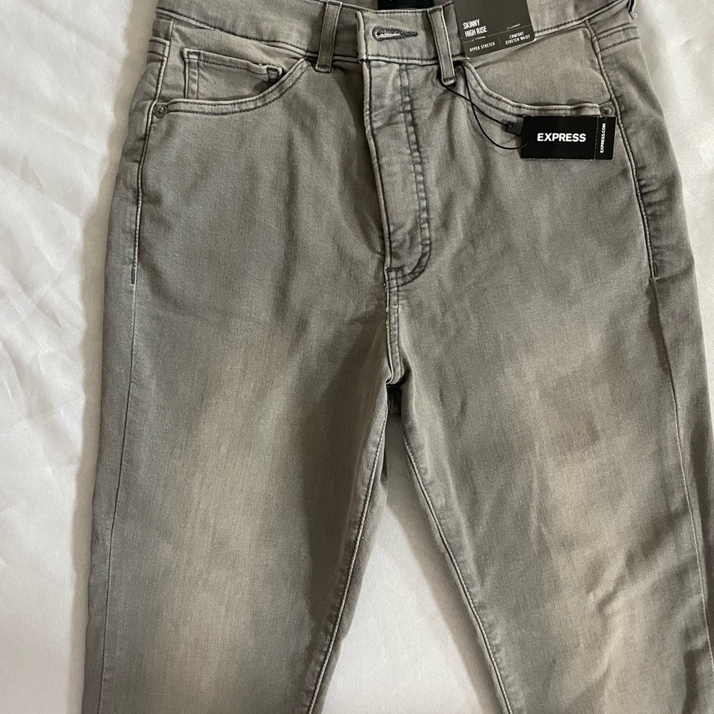 Express Skinny High Rise Jeans - Picture 4 of 4